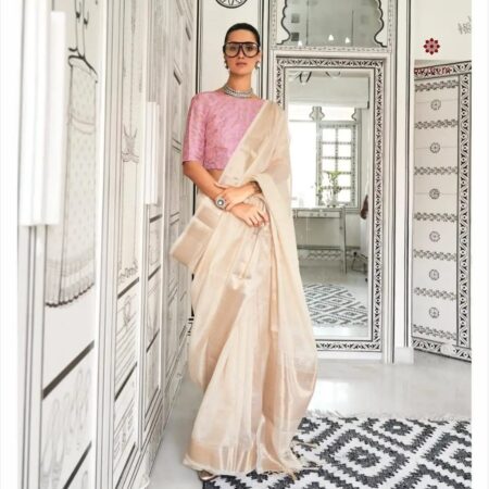 Latest Design Pearl White Moss Chiffon Handloom Weaving Saree