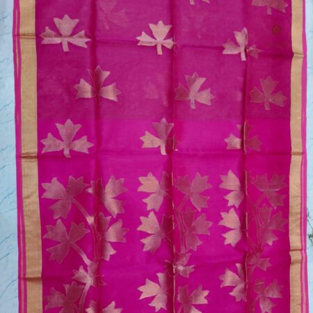 Latest Design Hot Pink Handwoven Pure Muslin Jamdani Saree