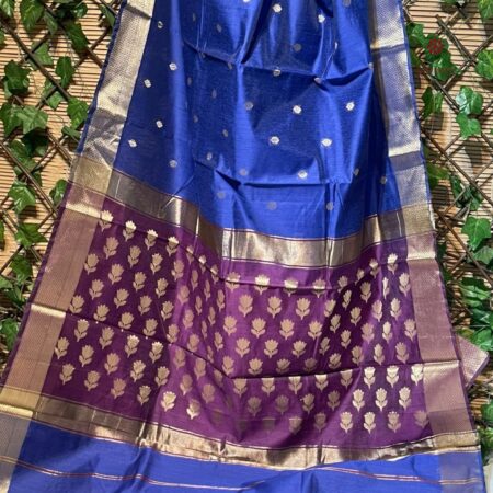 Latest Design Royal Blue Half and Half Pattern Maheshwari Saree