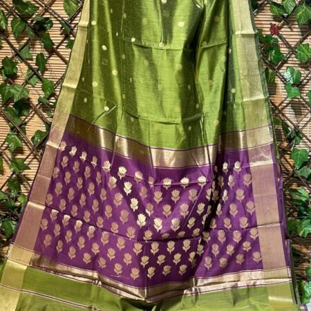 Latest Design Pear Green Half and Half Pattern Maheshwari Saree
