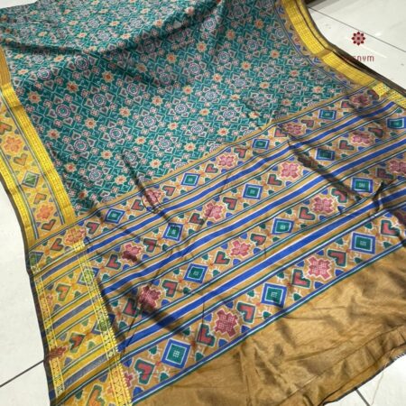Latest Design Rama Green Zari Woven Patola Silk Saree
