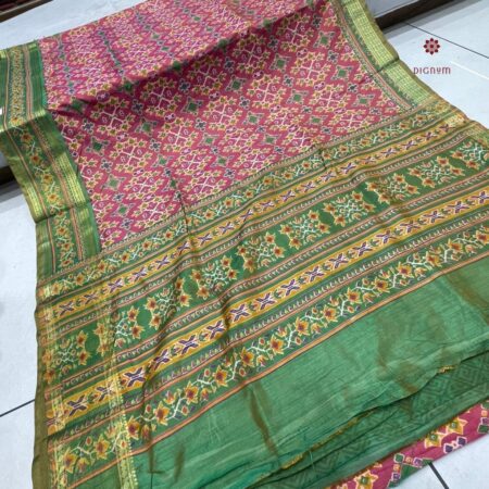 Latest Design Cerise Pink Zari Woven Patola Silk Saree